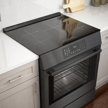 Bosch HII8047U 800 Series 30 Inch Electric Slide-In Range in Black Stainless Steel — thumbnail 3
