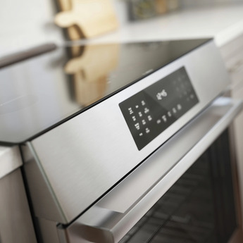 Bosch HII8057U 800 Series 30 Inch Electric Slide-In Range in Stainless Steel — thumbnail 2