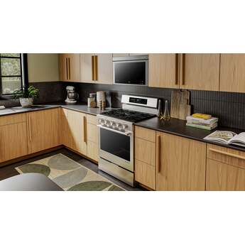 KitchenAid 5.0 Cu. Ft. Smart Freestanding Gas Range with Convection Cooking Modes: Stainless Steel — thumbnail 5