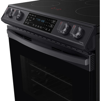 Samsung NE63B8611SG 30 Inch Induction Electric Slide-In Range in Black Stainless Steel — thumbnail 13