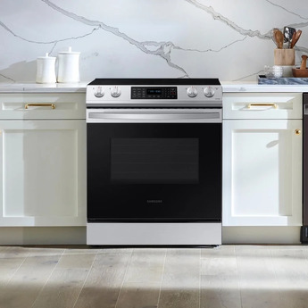 Samsung NE63BG8315SS 30 Inch Slide-in Electric Range — thumbnail 12