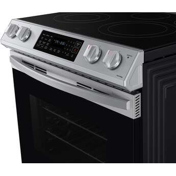 Samsung NE63BG8315SS 30 Inch Slide-in Electric Range — thumbnail 13