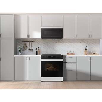 Samsung NSE6DB830012 30 Inch Slide-In Electric Smart Range White Glass — thumbnail 8
