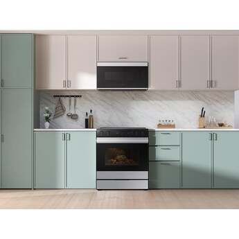 Samsung NSE6DG8500SR 6.3 Cubic Foot Electric Slide In Range Smart Dial Convection Self Stainless Steel — thumbnail 4