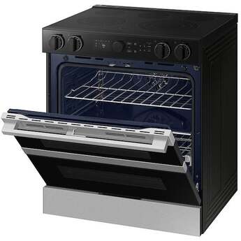 Samsung NSE6DG8550SR Bespoke Slide-In Electric Range Smart Stainless Steel — thumbnail 13