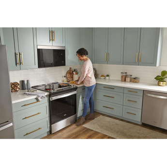 Whirlpool WEE515S0LS 30 Inch Electric Slide-In Range in Stainless Steel — thumbnail 6