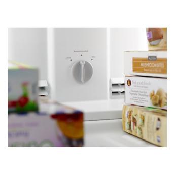 Whirlpool WRT316SFDB 29 Inch Black Freestanding Top Freezer Refrigerator — thumbnail 8