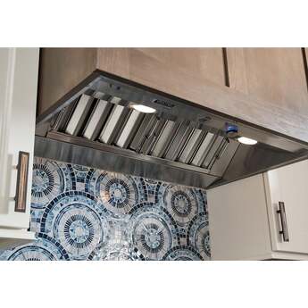 Viking VBCV54838 5 Series 48 Inch Wall Mount Ducted Cabinet Insert — thumbnail 6