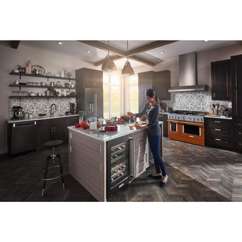 Kitchen Aid KVWC958KSS 48 Inch Pro Style Wall Mount Ducted Hood — thumbnail 44