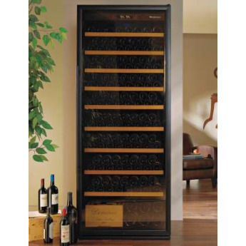 Wine enthusiast 264015903 1