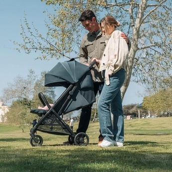 Inglesina Quid 3 Travel Stroller - Cosmic Black — thumbnail 19