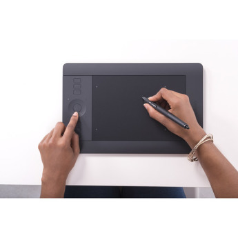 Wacom pth451 15