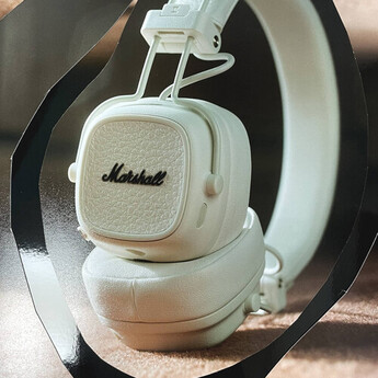 marshall Major V On-Ear Wireless Bluetooth Headphones (Cream) — thumbnail 9