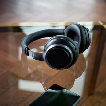 Philips Noise-Canceling Wireless Over-Ear Headphones (Black) — thumbnail 15