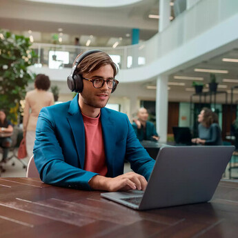Philips Noise-Canceling Wireless Over-Ear Headphones (Black) — thumbnail 19