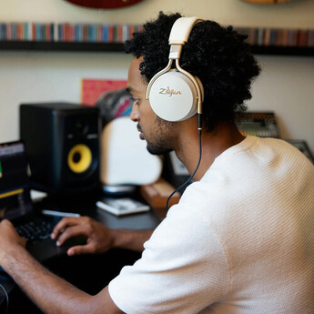 zildjian ALCHEM-E Perfect Tune Wireless Over-Ear Closed-Back Headphones (Sandstorm) — thumbnail 9