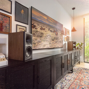 Klipsch The Sevens Powered Bookshelf Speakers -Pair (Walnut0 — thumbnail 10