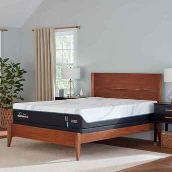 Adapt 2.0 Medium Queen Mattress — thumbnail 3