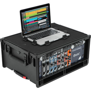 Skb Injection-Molded 4-RU Studio Flyer Rack Case — thumbnail 4