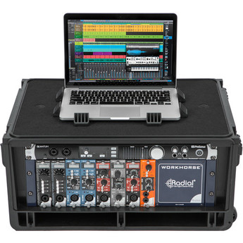 Skb Injection-Molded 4-RU Studio Flyer Rack Case — thumbnail 5