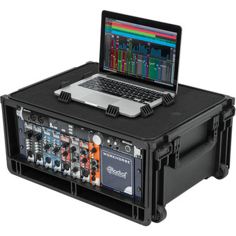 Skb Injection-Molded 4-RU Studio Flyer Rack Case — thumbnail 6