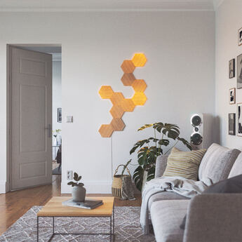 nanoleaf Elements Wood Look Smarter Kit (7 panels) — thumbnail 6