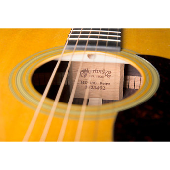 Martin hd28eretro 6