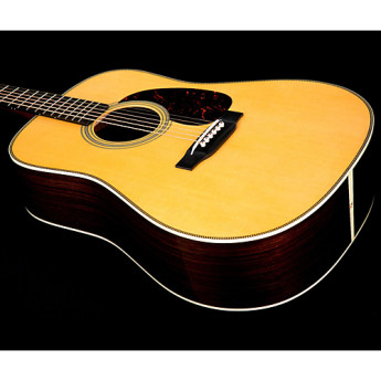 Martin hd28v 7