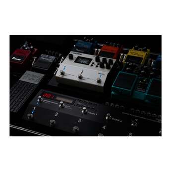 BOSS DD-500 32-Bit AD/DA and 32-Bit/96 kHz 12 Delay Modes Digital Delay Pedal — thumbnail 6