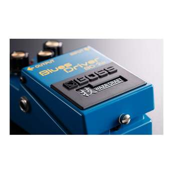 BOSS BD-2W Premium Waza Craft Blues Driver Standard and Custom Mode Guitar Pedal — thumbnail 3