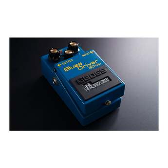 BOSS BD-2W Premium Waza Craft Blues Driver Standard and Custom Mode Guitar Pedal — thumbnail 4