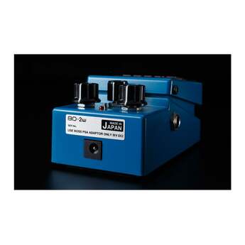BOSS BD-2W Premium Waza Craft Blues Driver Standard and Custom Mode Guitar Pedal — thumbnail 6