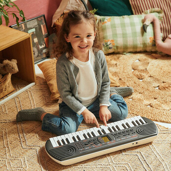 Casio SA-81 44-Mini-Key Portable Keyboard — thumbnail 5