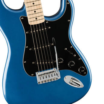 Affinity Series Stratocaster Electric Guitar - Lake Placid Blue — thumbnail 4