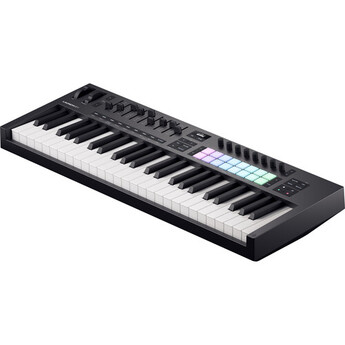 Novation launchkey 49 mk4 4