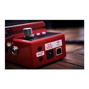 BOSS Loop Station Compact Phrase Recorder with Pedal Switch Controls — thumbnail 6
