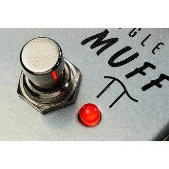 Electro-harmonix Triangle Big Muff Pi Distortion/Sustainer Pedal — thumbnail 10