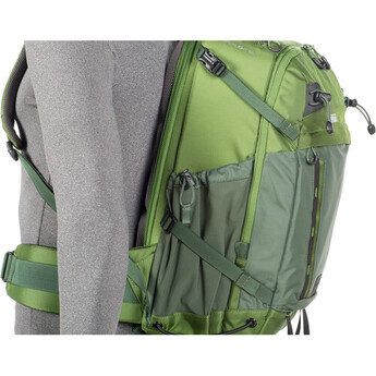 mindshift gear BackLight 18L Backpack (Charcoal) — thumbnail 32