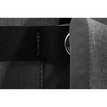 Peak design Everyday Backpack v2 (20L, Ash) — thumbnail 15