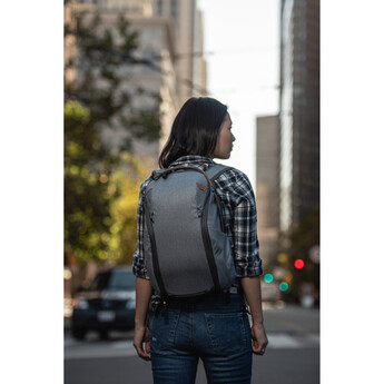 Peak design Everyday Backpack Zip (15L, Ash) — thumbnail 13