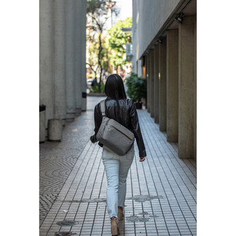 Peak design Everyday Sling v2 (10L, Ash) — thumbnail 16