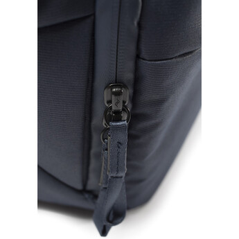 Peak design Everyday Sling v2 (6L, Midnight) — thumbnail 11