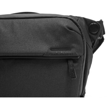 Peak design Everyday Sling v2 (6L, Midnight) — thumbnail 14