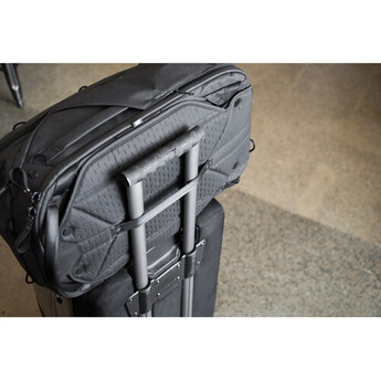 Peak Design Travel Backpack (Sage) — thumbnail 18