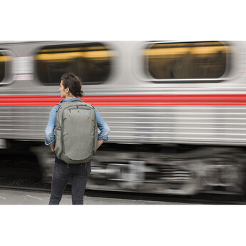 Peak Design Travel Backpack (Sage) — thumbnail 33
