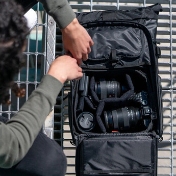 Wandrd PRVKE 21L Backpack v2 (Black) — thumbnail 8
