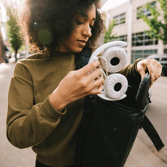 Wandrd PRVKE 21L v2 Photo Bundle (Black) — thumbnail 23