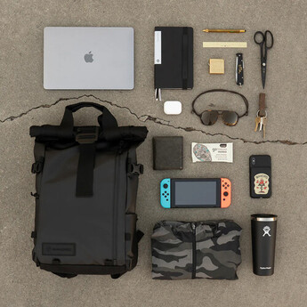 Wandrd PRVKE 31L v2 Photo Bundle (Black) — thumbnail 28