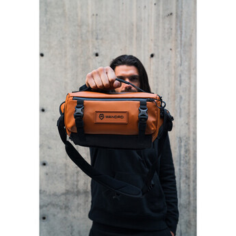 Wandrd Rogue Sling (Sedona Orange, 6L) — thumbnail 14