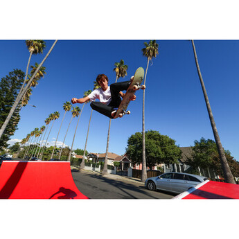 Canon RF-S 10-18mm f/4.5-6.3 IS STM Lens (Canon RF) — thumbnail 15